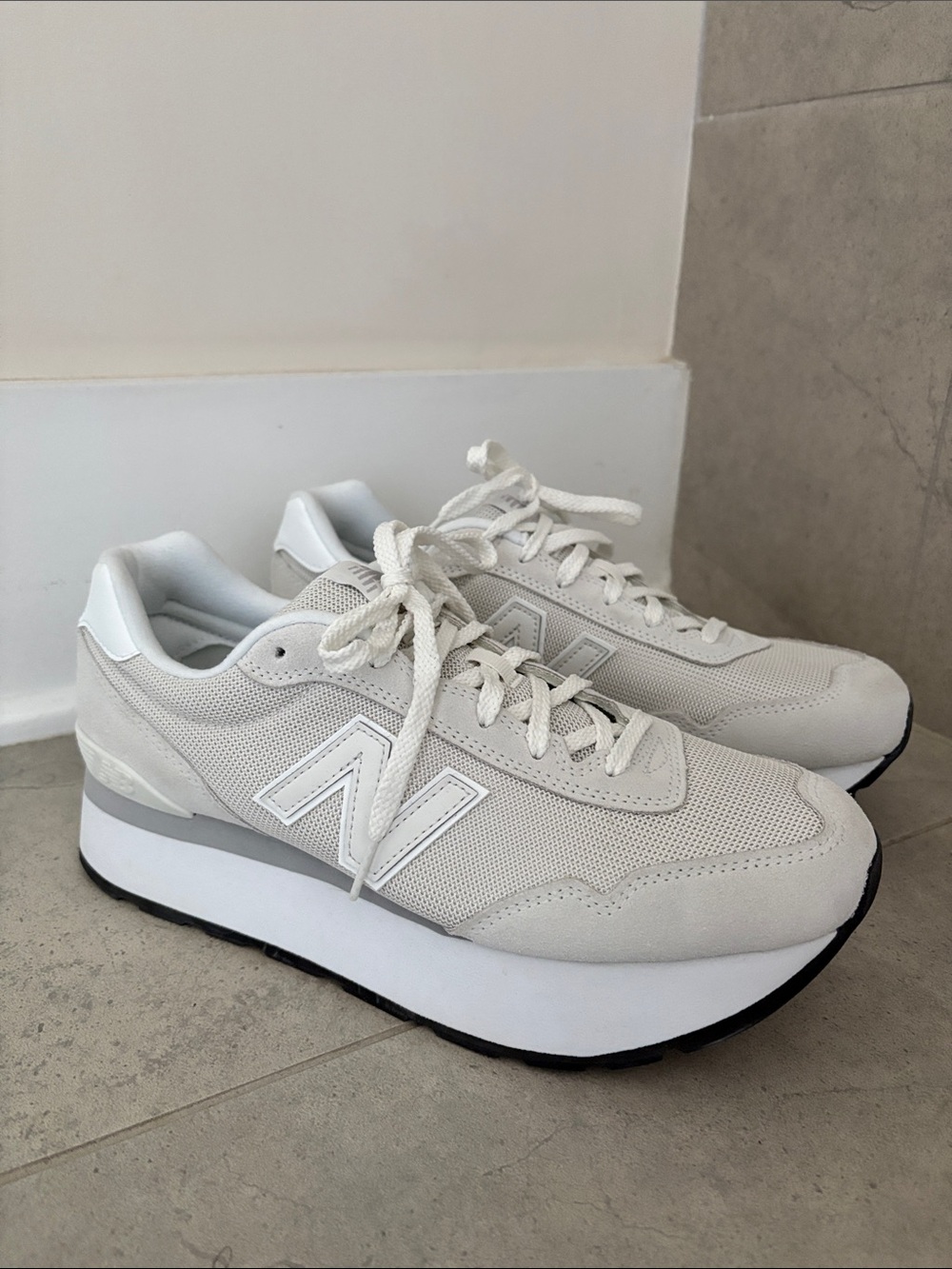Women’s New Balance 515H Platform Sneaker Size 11
